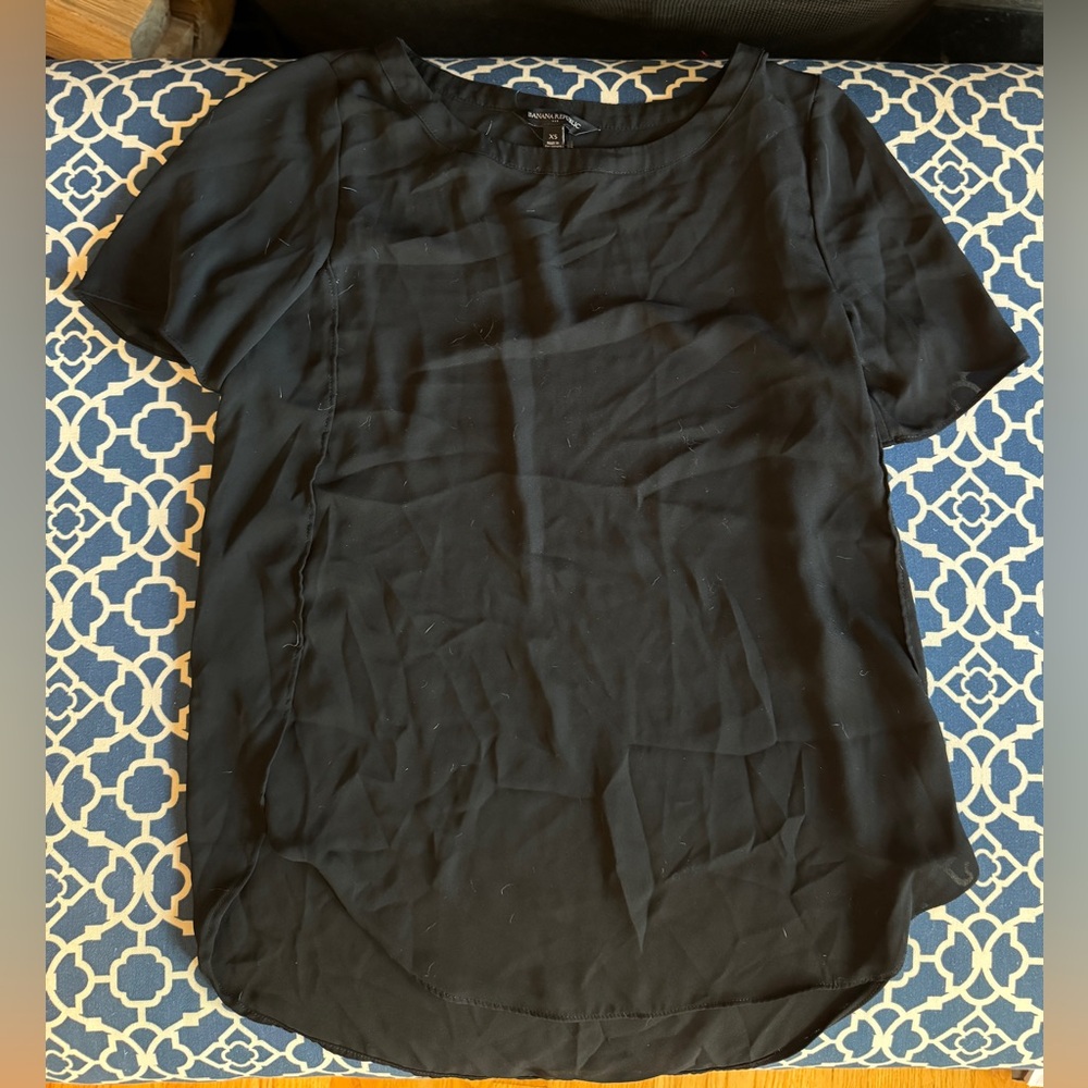 Black Banana Republic short-sleeve blouse